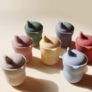 Feeding Baby Custom Leakproof Silicone Sippy Cup Baby With Straw And Handle