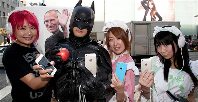 日本女子高中生独爱iPhone
